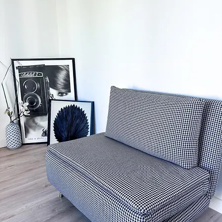 79m2 Proche Airbus Confort Lumineux 2 Chambres, 1 Bureau Daire *