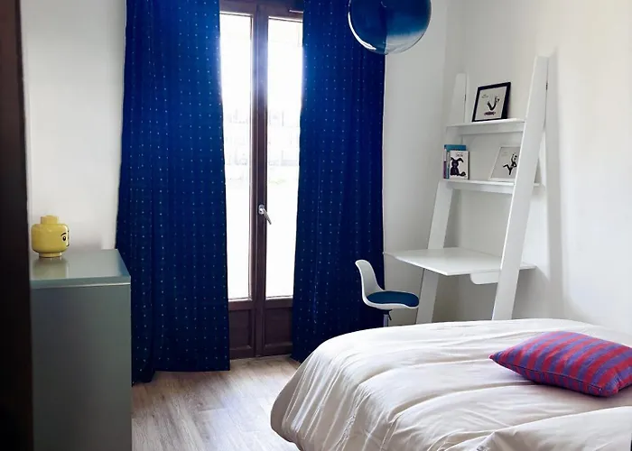 79m2 Proche Toulouse, Lumineux 2 Chambres, 1 Bureau