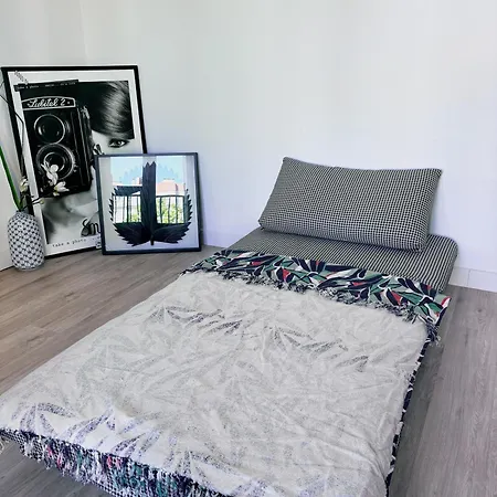 Апартаменты 79m2 Proche Airbus Confort Lumineux 2 Chambres, 1 Bureau