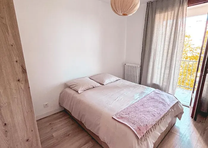 Apartment 79m2 Proche Toulouse, Lumineux 2 Chambres, 1 Bureau Colomiers